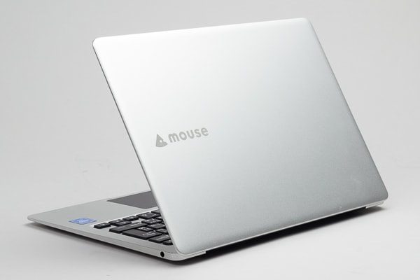 マウス MB11ESV レビュー：まるでMacBookな3万円台の極薄ノートPC