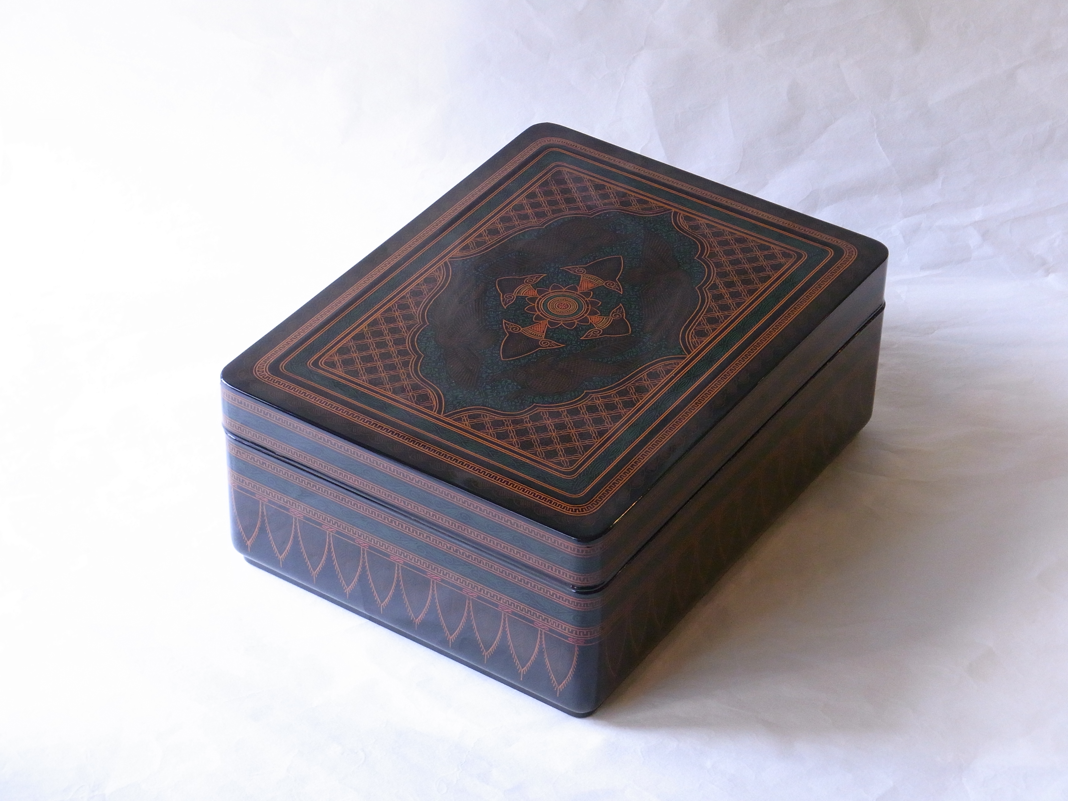 小林漆陶 映える器ギャラリー 岐阜市| 日本一の漆陶器 茶道具の品揃え