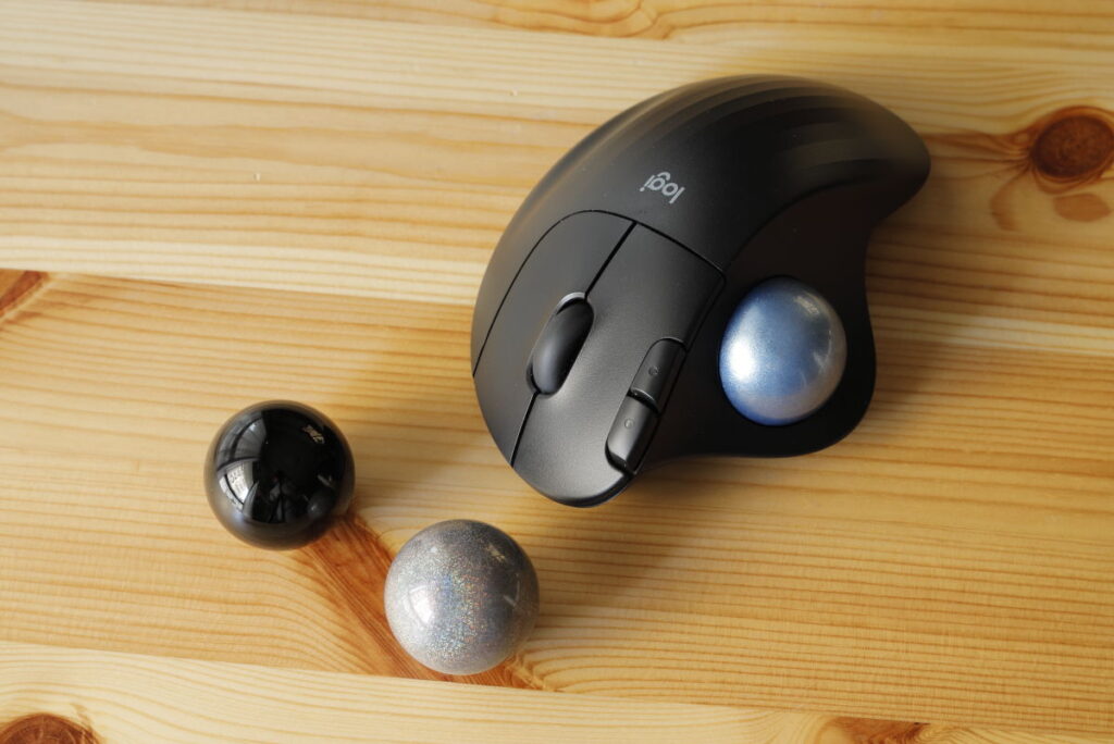 トラックボールマウス ロジクール M575 レビュー！トラックボール