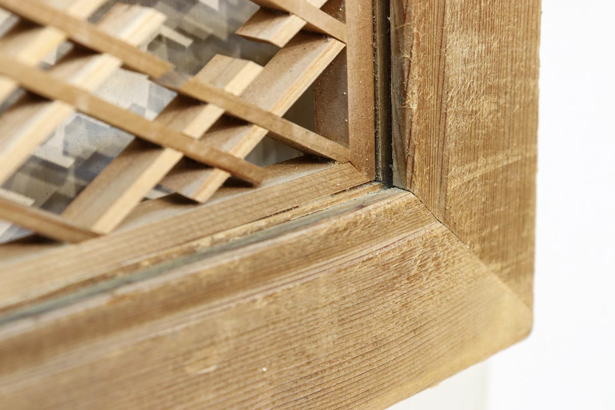 変わり菱格子で見栄えする木地色欄間 EZ1970 在庫1枚 – 古福庵