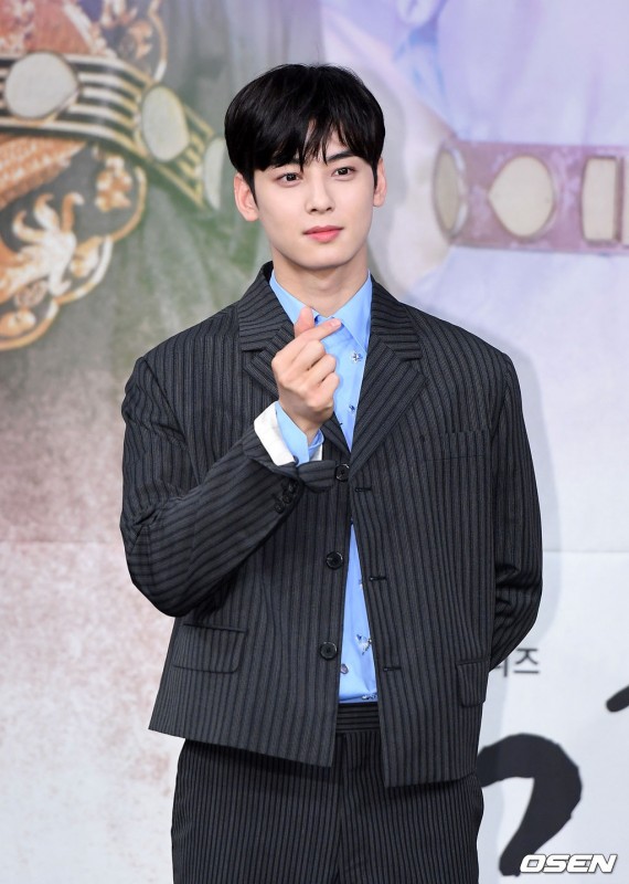 PHOTO@ソウル」チャ・ウヌ（ASTRO）、ドラマ「新米史官ク・ヘリョン