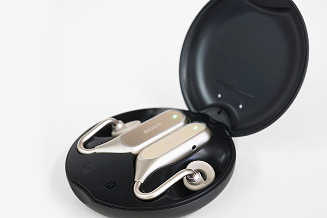 Xperia Ear Duo（XEA20）」の初期セットアップ。長く着けていられる