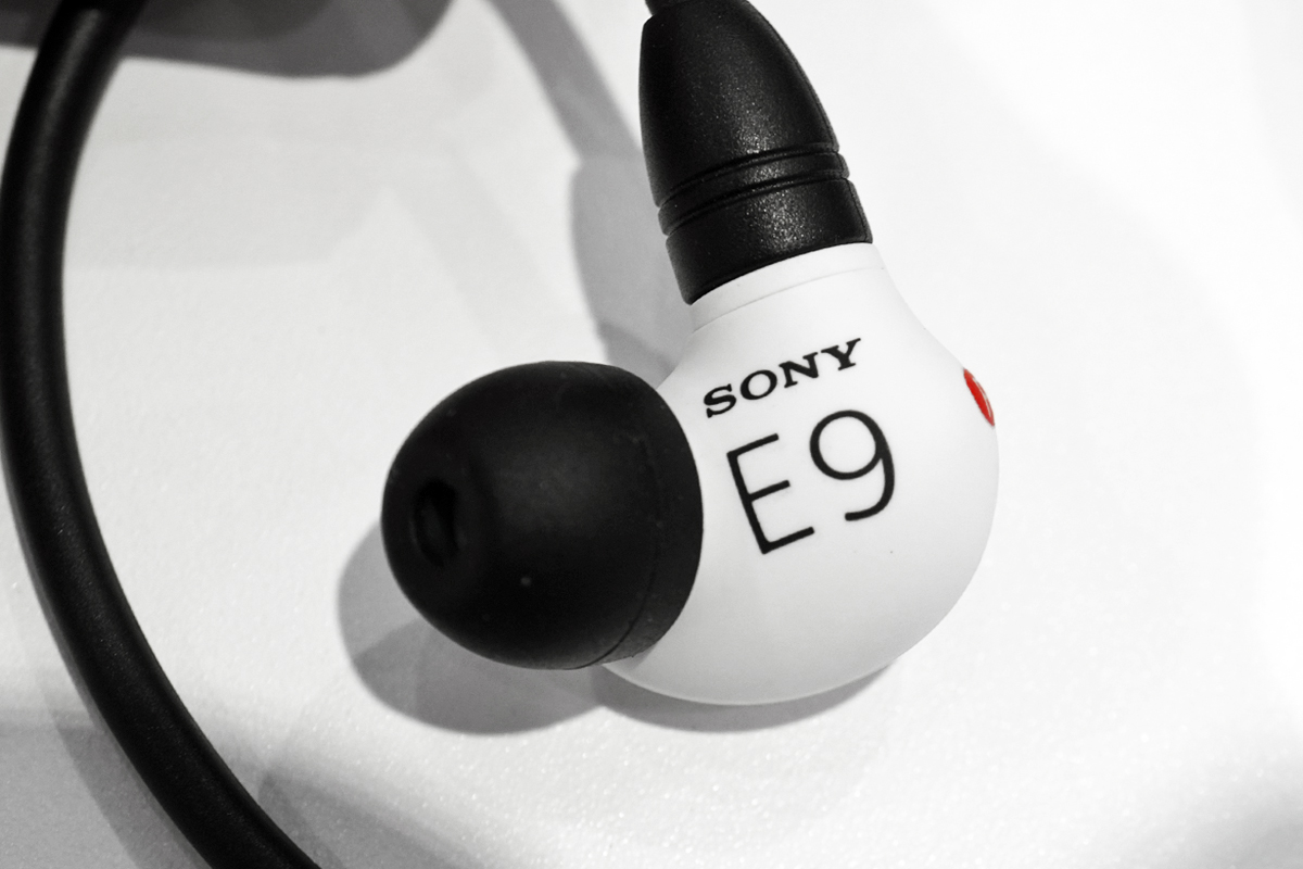 ソニー初のゲーミング有線イヤホン「INZONE E9」ソニーストア実機