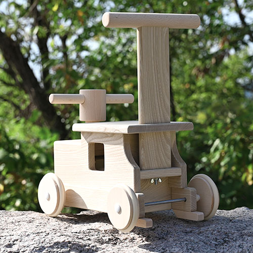 森の汽車ポッポ MOCCO｜木のおもちゃ KURABOKKO