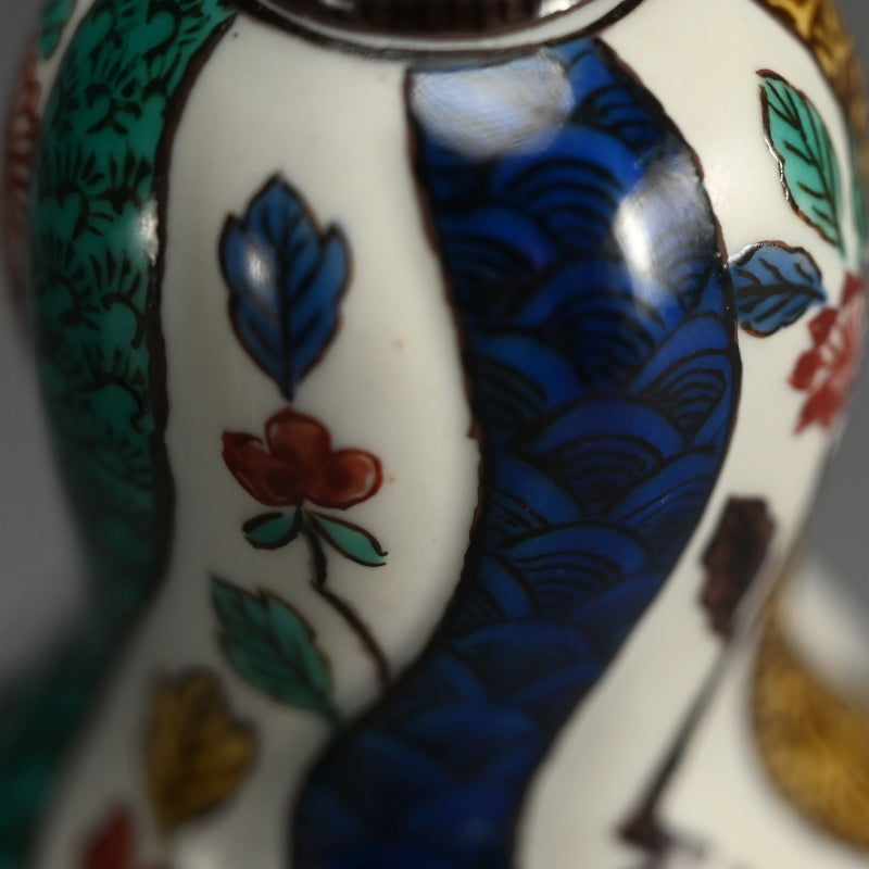 九谷焼徳利ー徳田八十吉 / 二代目徳田八十吉 – Kura Monzen Gallery