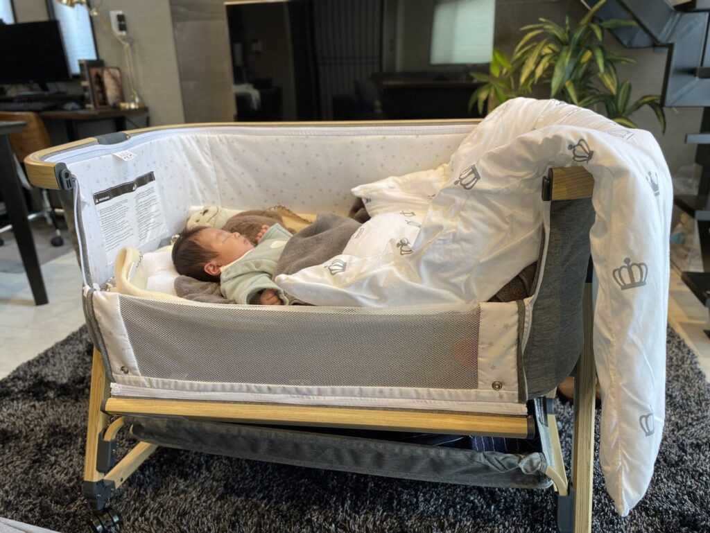 tmページ】hzdmj ベビーベッド Amazon.co.jp: HZDMJ ベッドインベッド