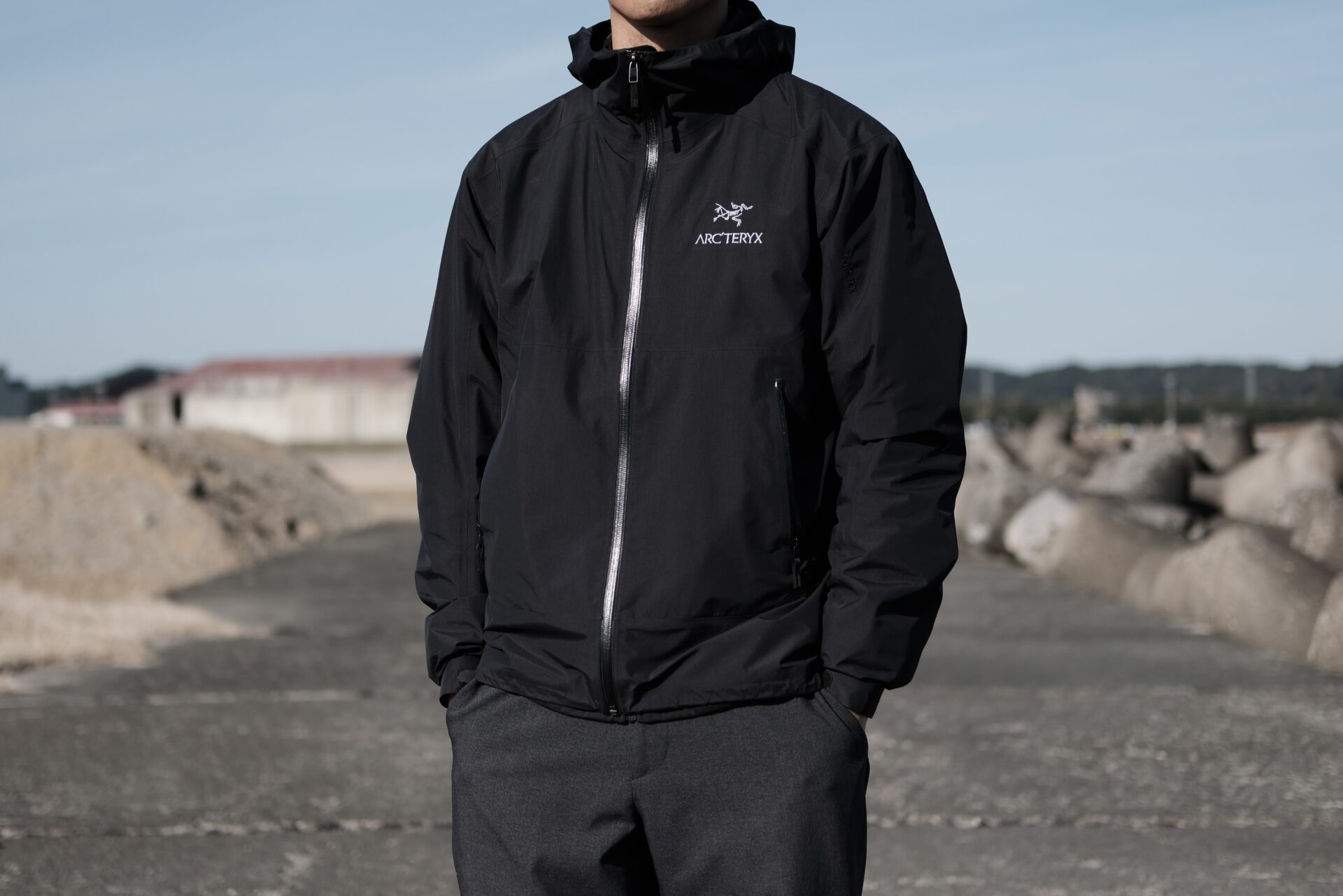 mont-bell EXライト サーマラップ ジャケット】レビュー。普段使いにも