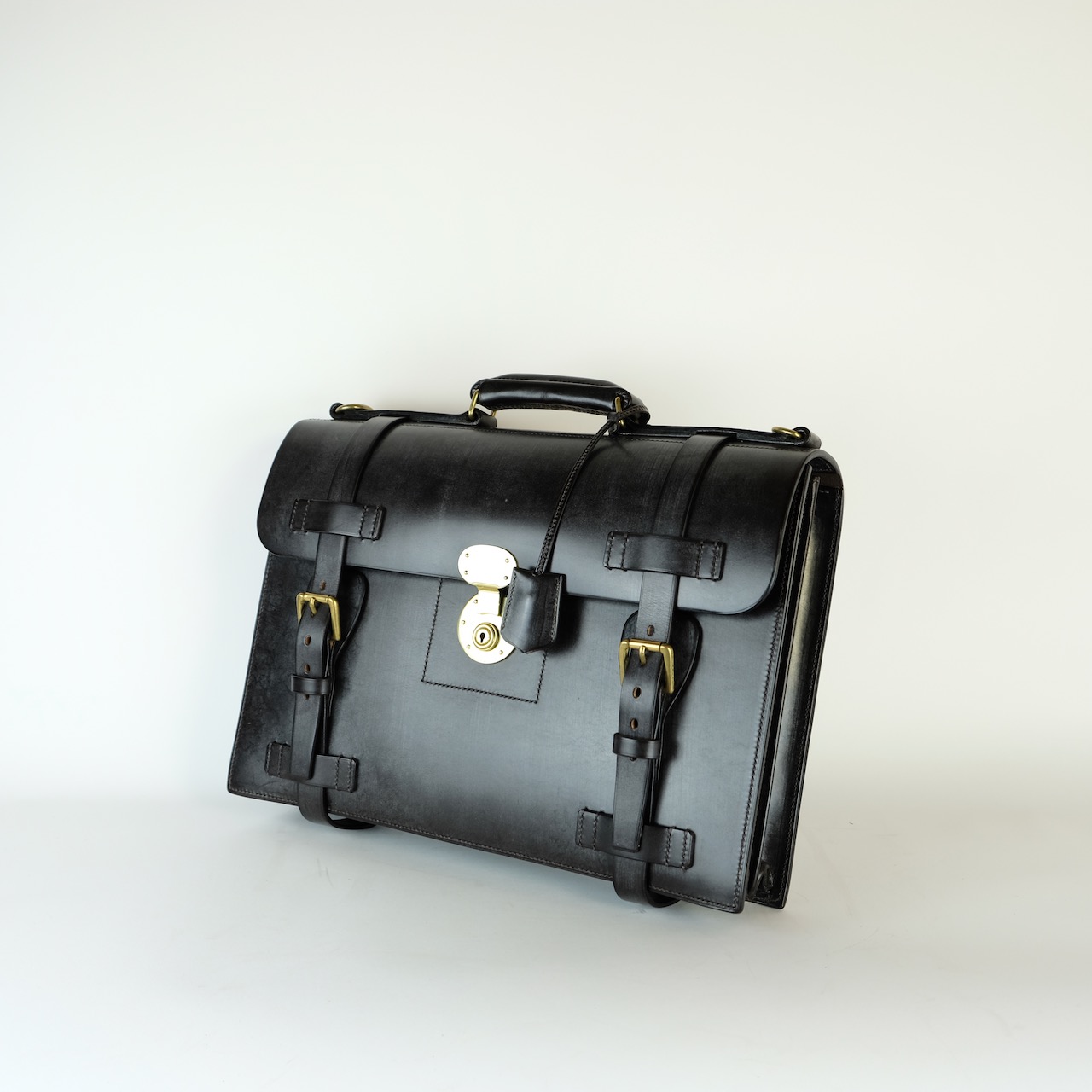 ブライドルレザーのブリーフケース・パターンオーダー | くさかカバン店