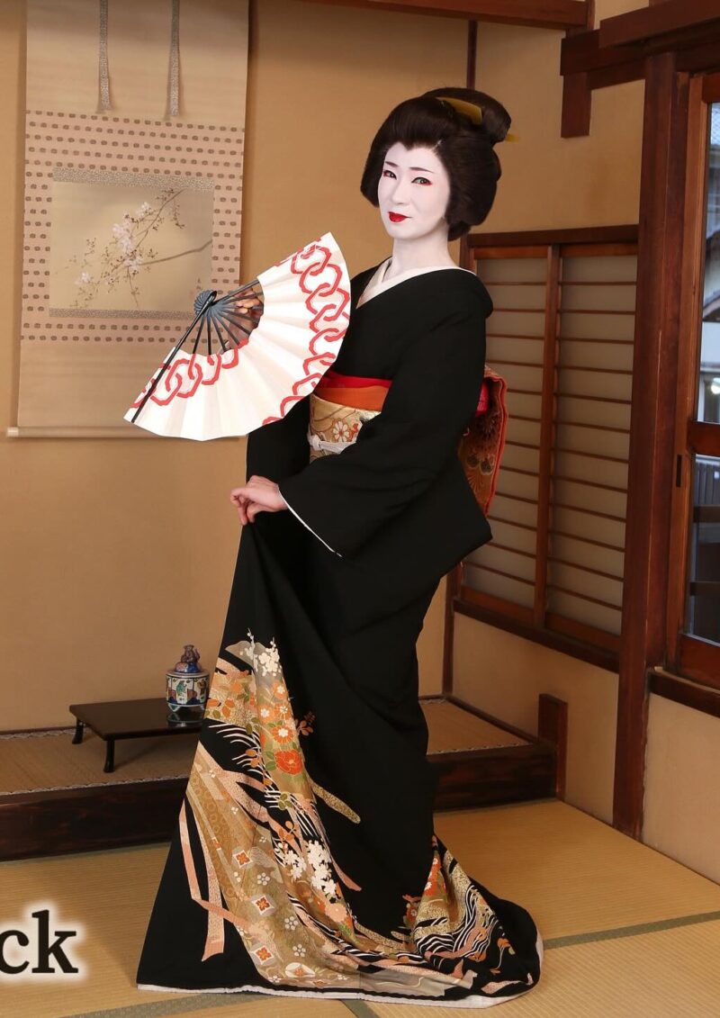 黒金 – 舞妓体験 専門店 京都 ぎをん彩 -GION AYA-