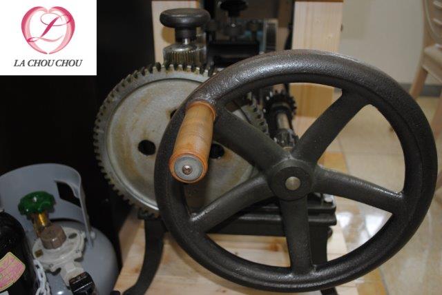 YOSHIDA 金属圧延機 彫金大型ローラー 圧延ロール 出張高額買取 彫金