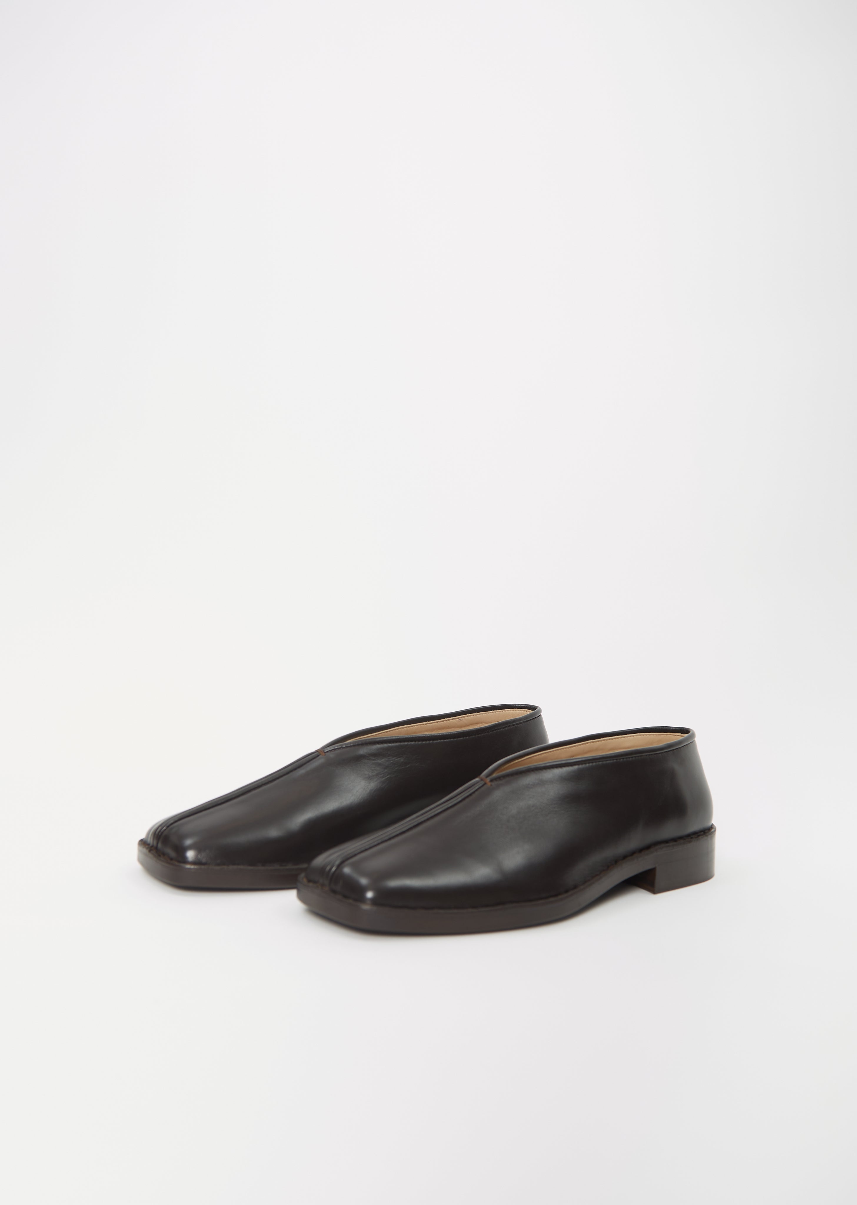Flat Piped Slippers — Dark Chocolate – La Garçonne