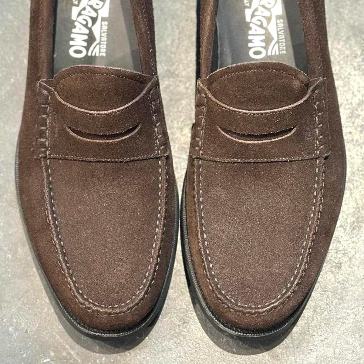 極美品【Salvatore Ferragamo】サルヴァトーレ フェラガモ ローファー