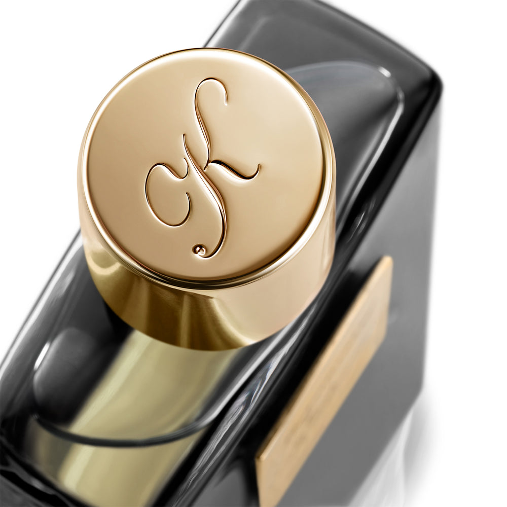 公式】プレイング ウィズ ザ デビル オード パルファム｜KILIAN PARIS