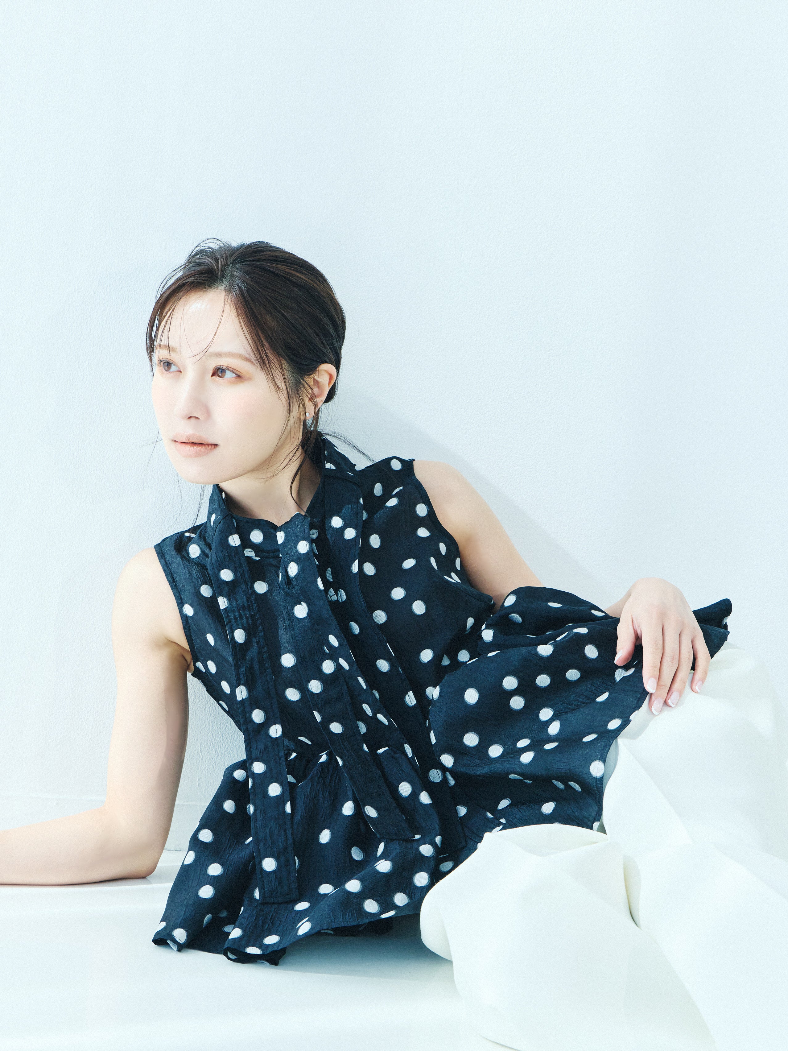 Sheer Polka Dot Ribbon Blouse – L'AUBE BLANC