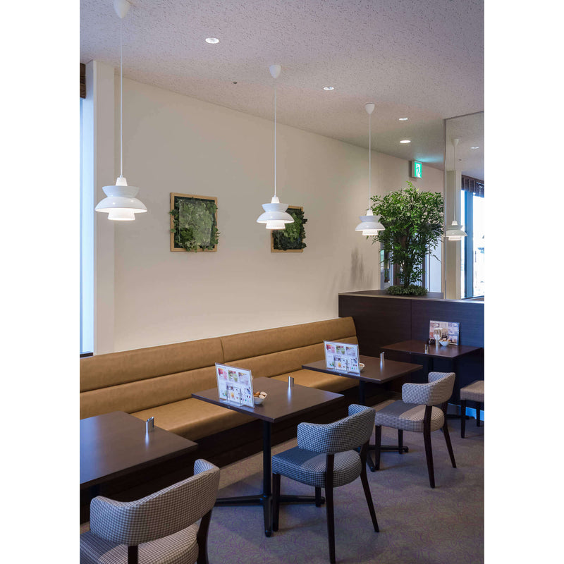 ドゥー・ワップ / ホワイト ペンダントライト Louis Poulsen ルイス