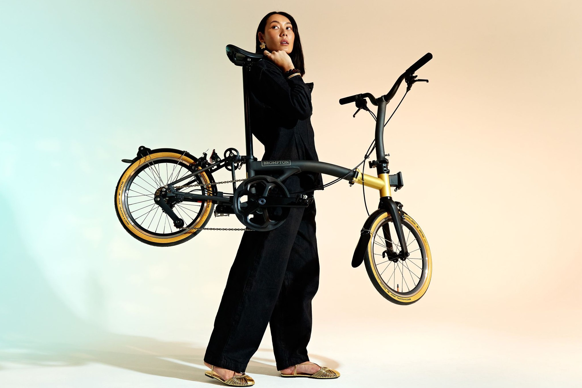 限定販売】Brompton T Line Ceratech – Black and Gold - LIFE with