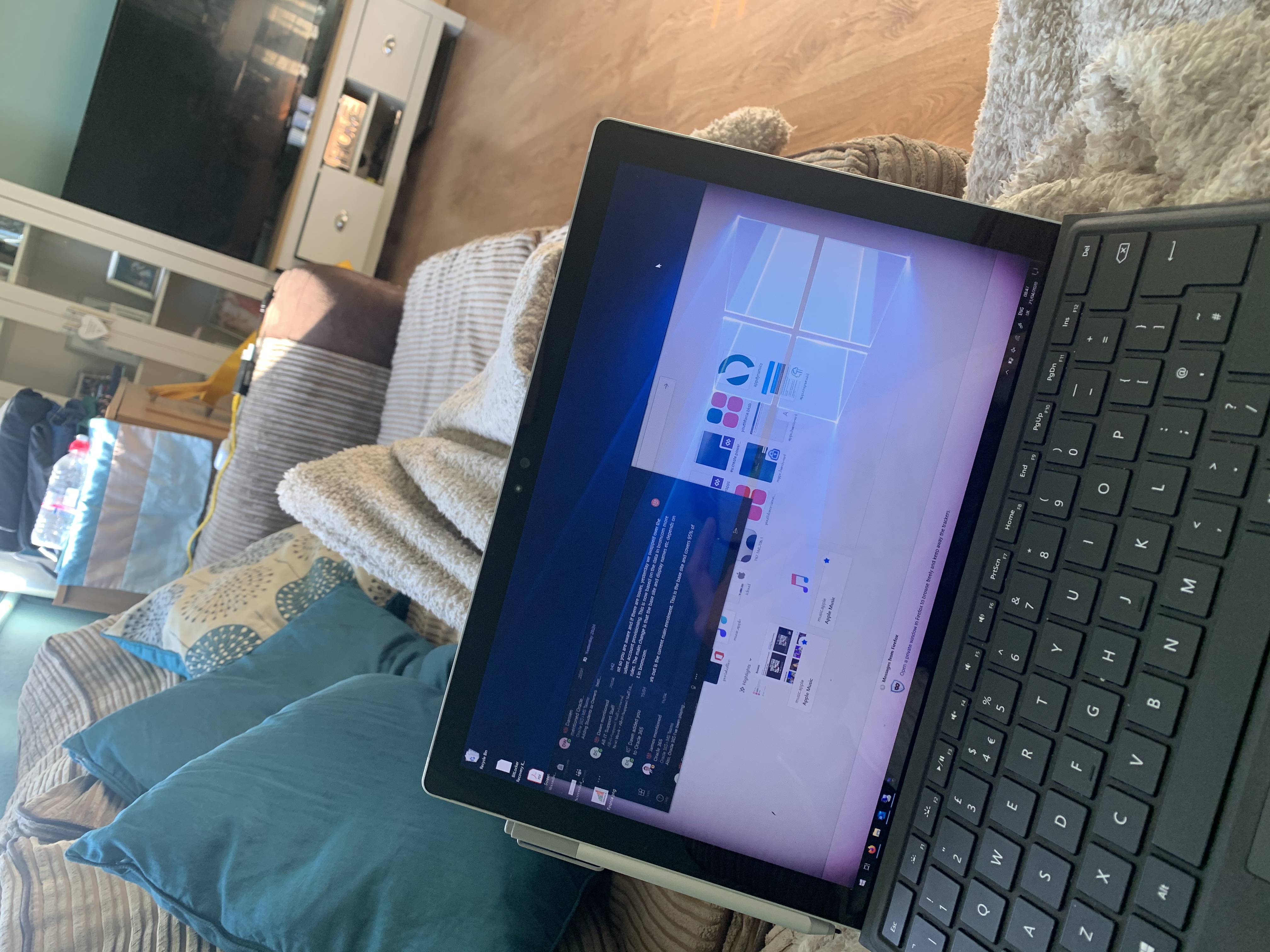 Surface pro screen freezing - Microsoft Q&A