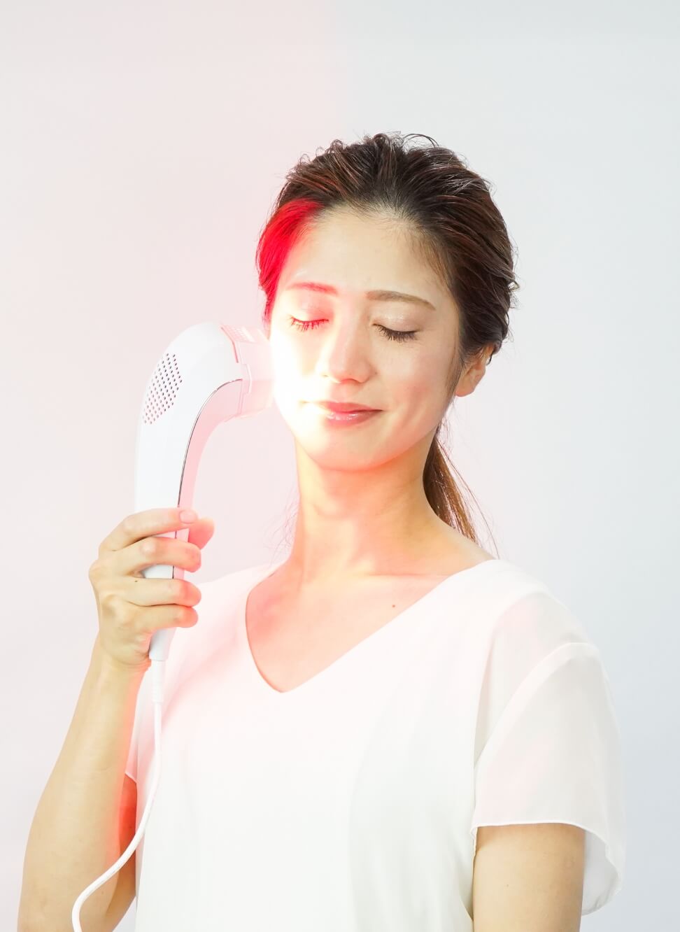 LEDitch Tri-Pro | 高出力LEDでつくる凛とした美しさ