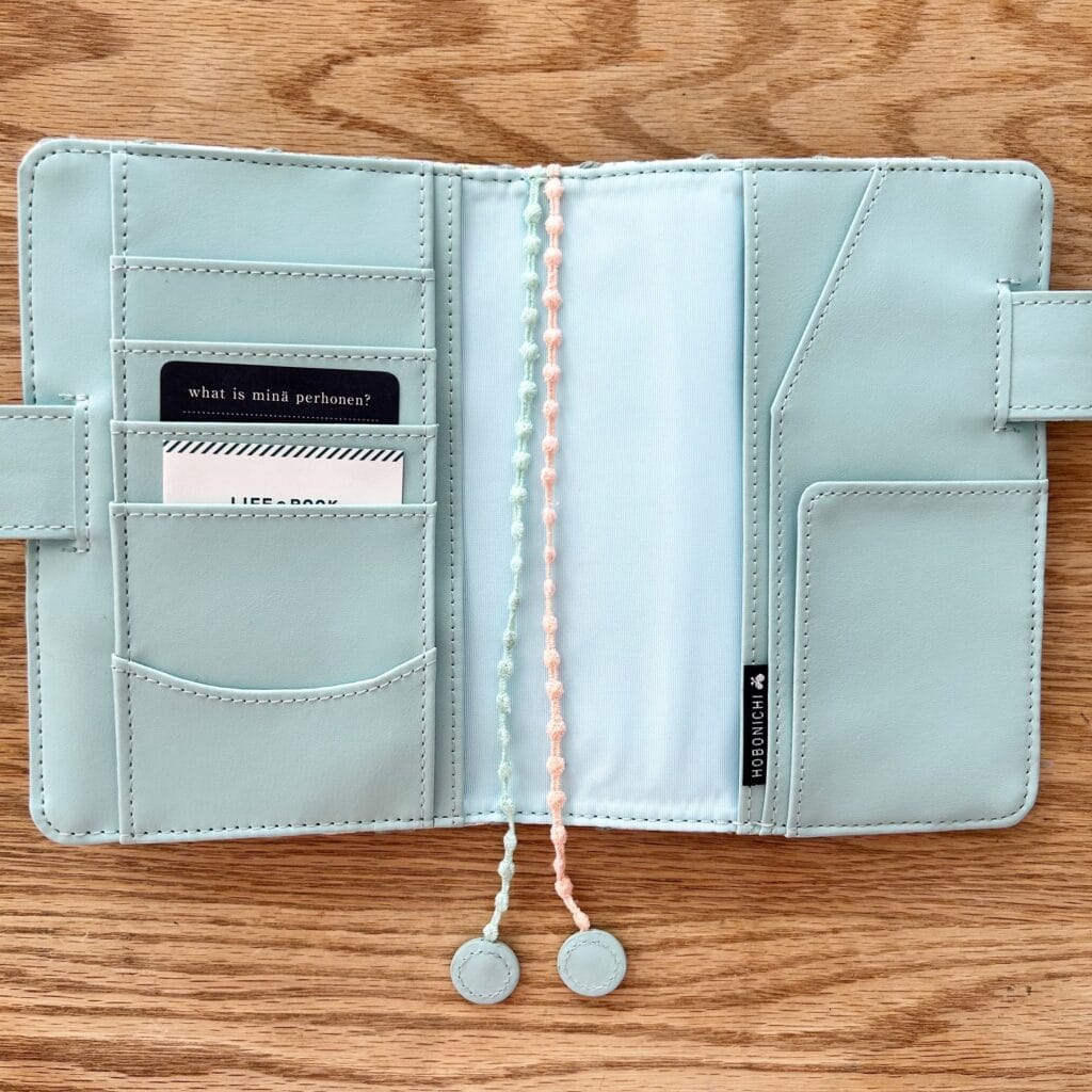 私の2025年手帳【ほぼ日】ミナペルホネンカバーに。 | LEE