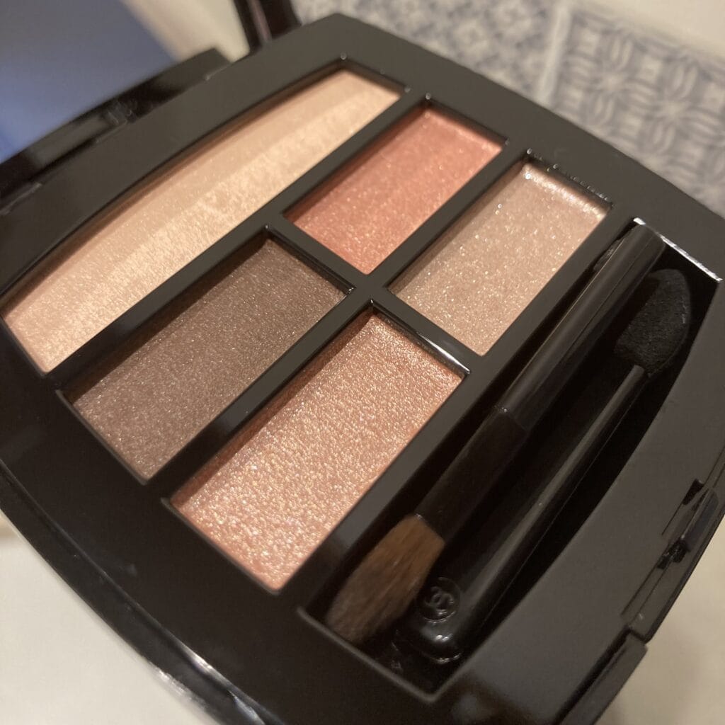 CHANEL】アイシャドウ/レ ベージュ パレット ルガールのウォームで目元