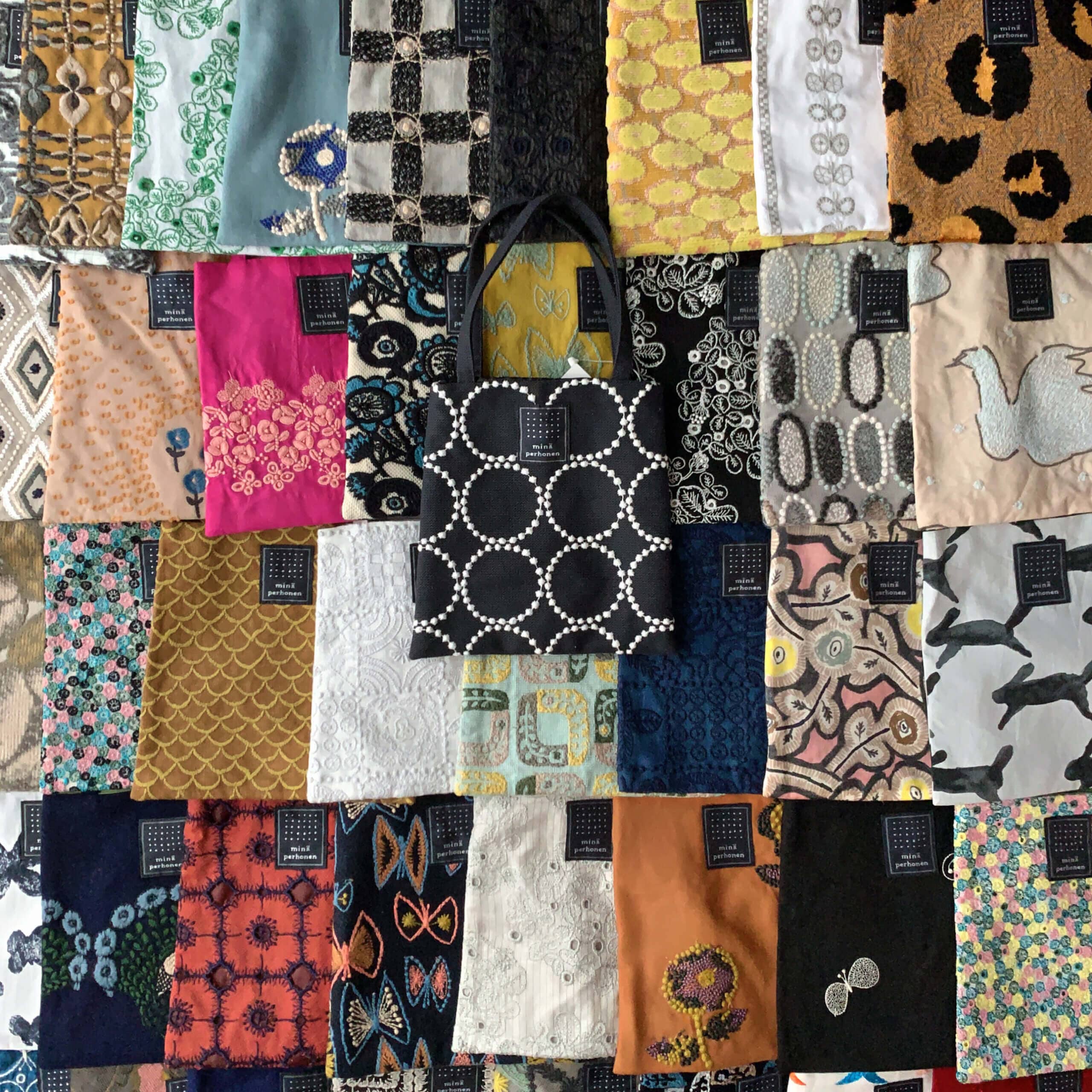 ミナペルホネンのミニバッグ買い足し＆お気に入りテキスタイル。 | LEE