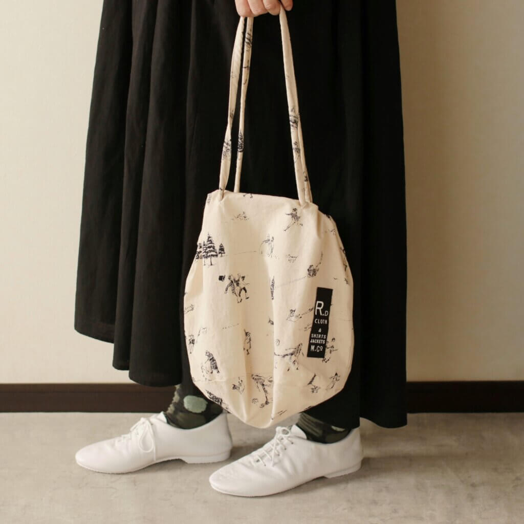 お気に入りバッグ【ミナ ペルホネン】パニーニバッグと【オールド