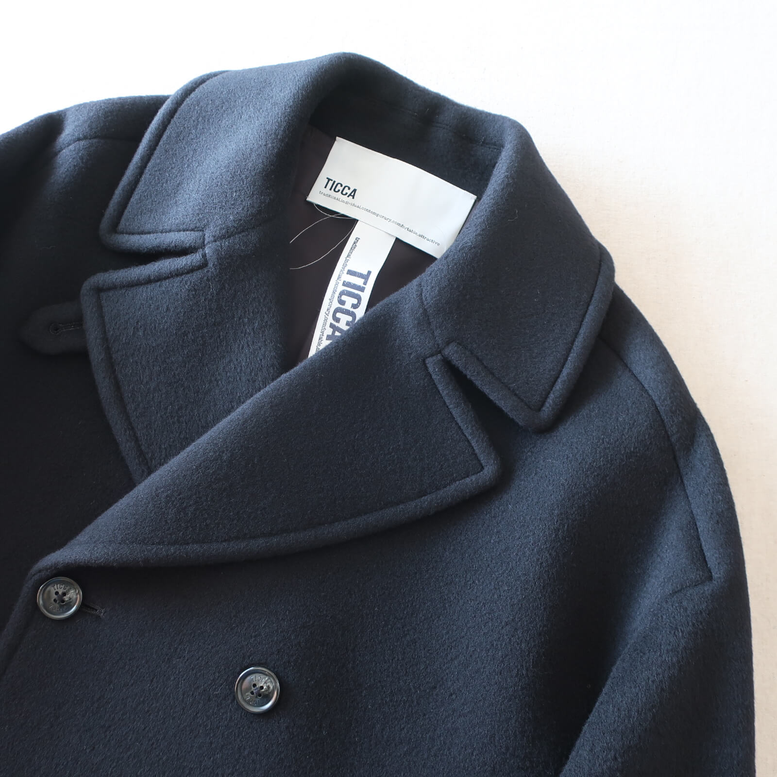 新名品】着回し力抜群！TICCAのショートPコート | LEE