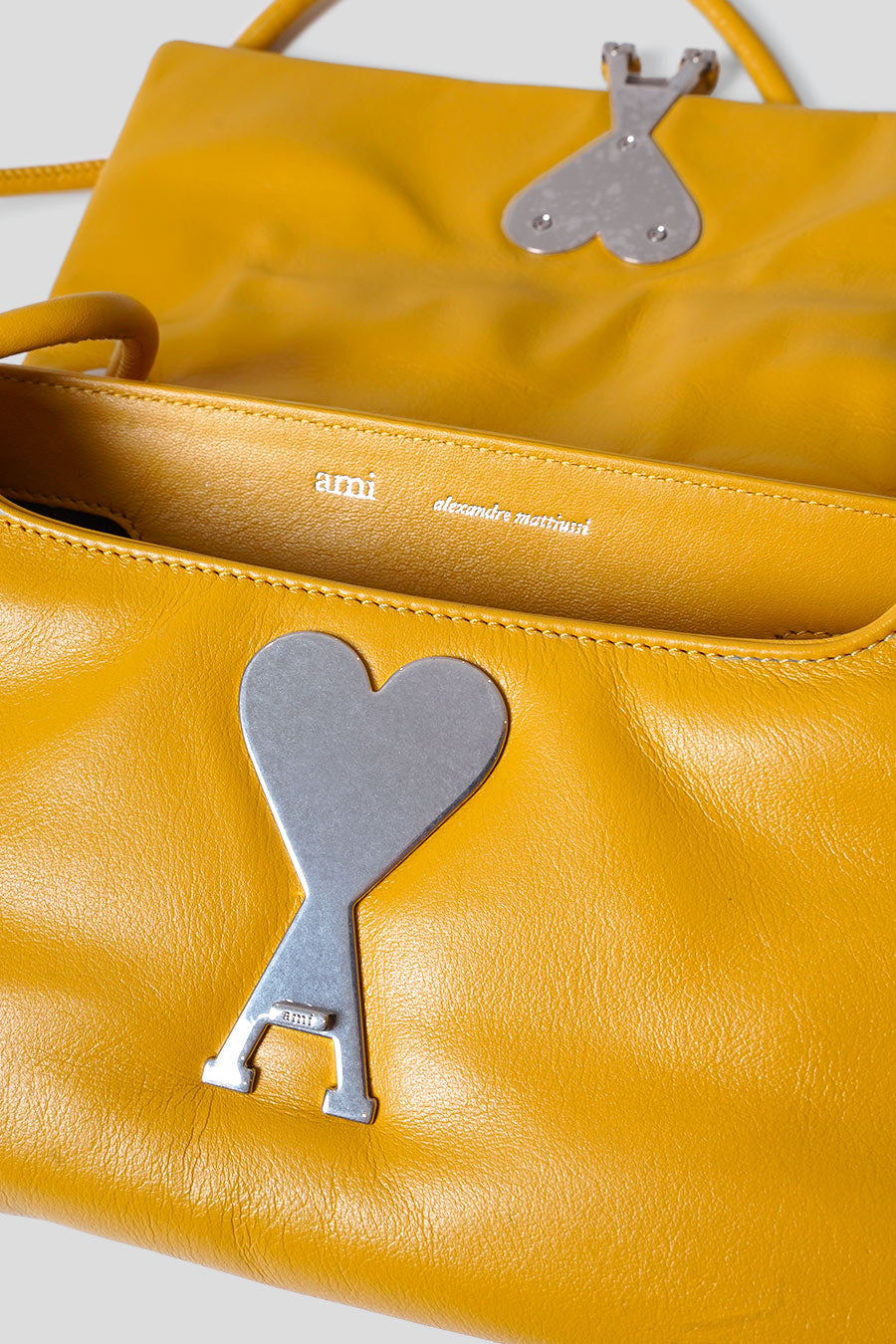 AMI PARIS - CITRONELLA VOULEZ-VOUS BAG – LE LABO STORE