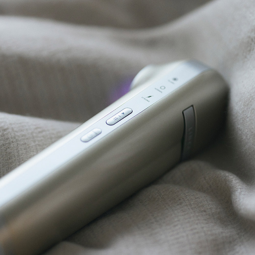 LINKA スノーフラッシュ（光エイジングケア美顔器）