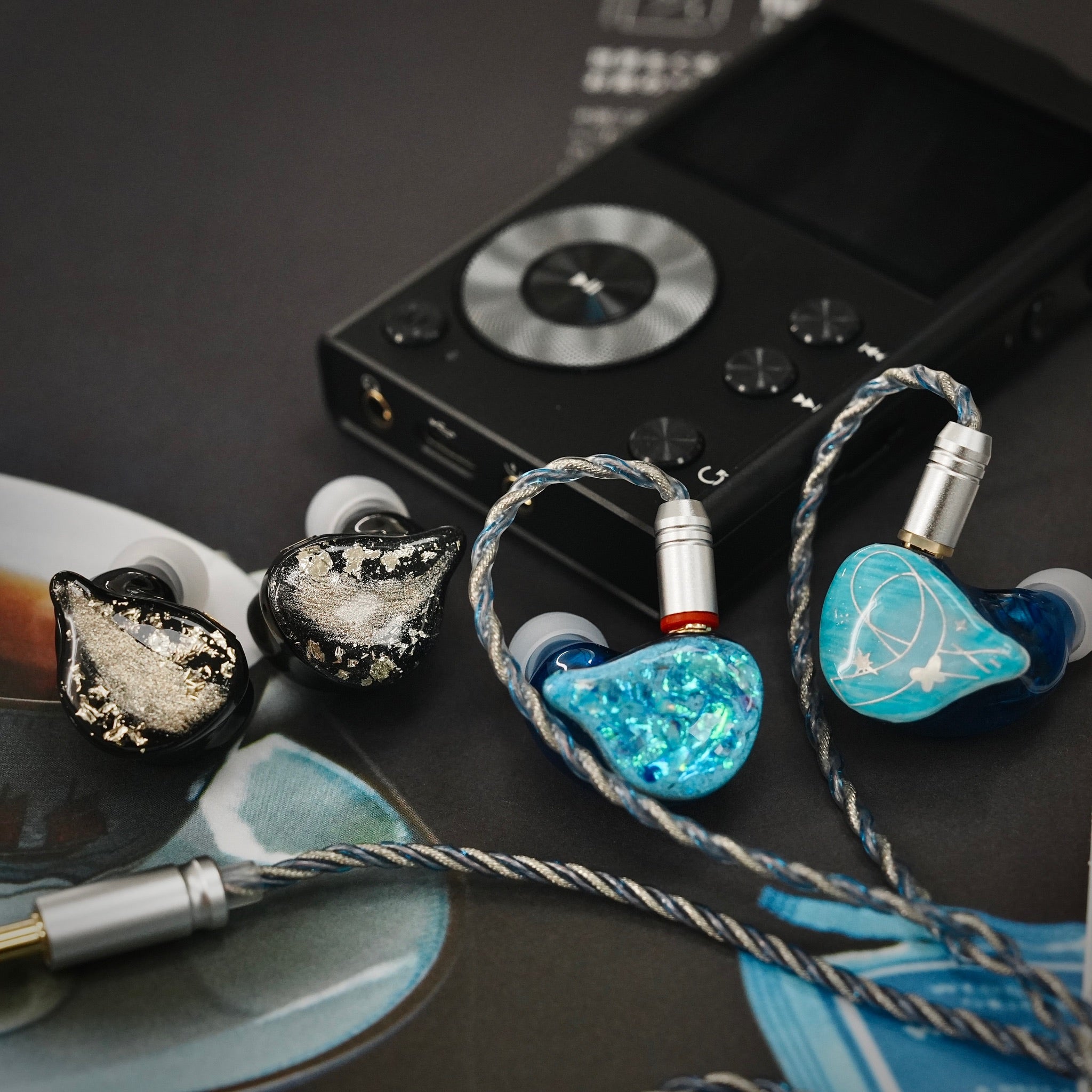 Duo 完全ワイヤレス×有線 2WAY式 ハイブリッド型イヤホン フェイス