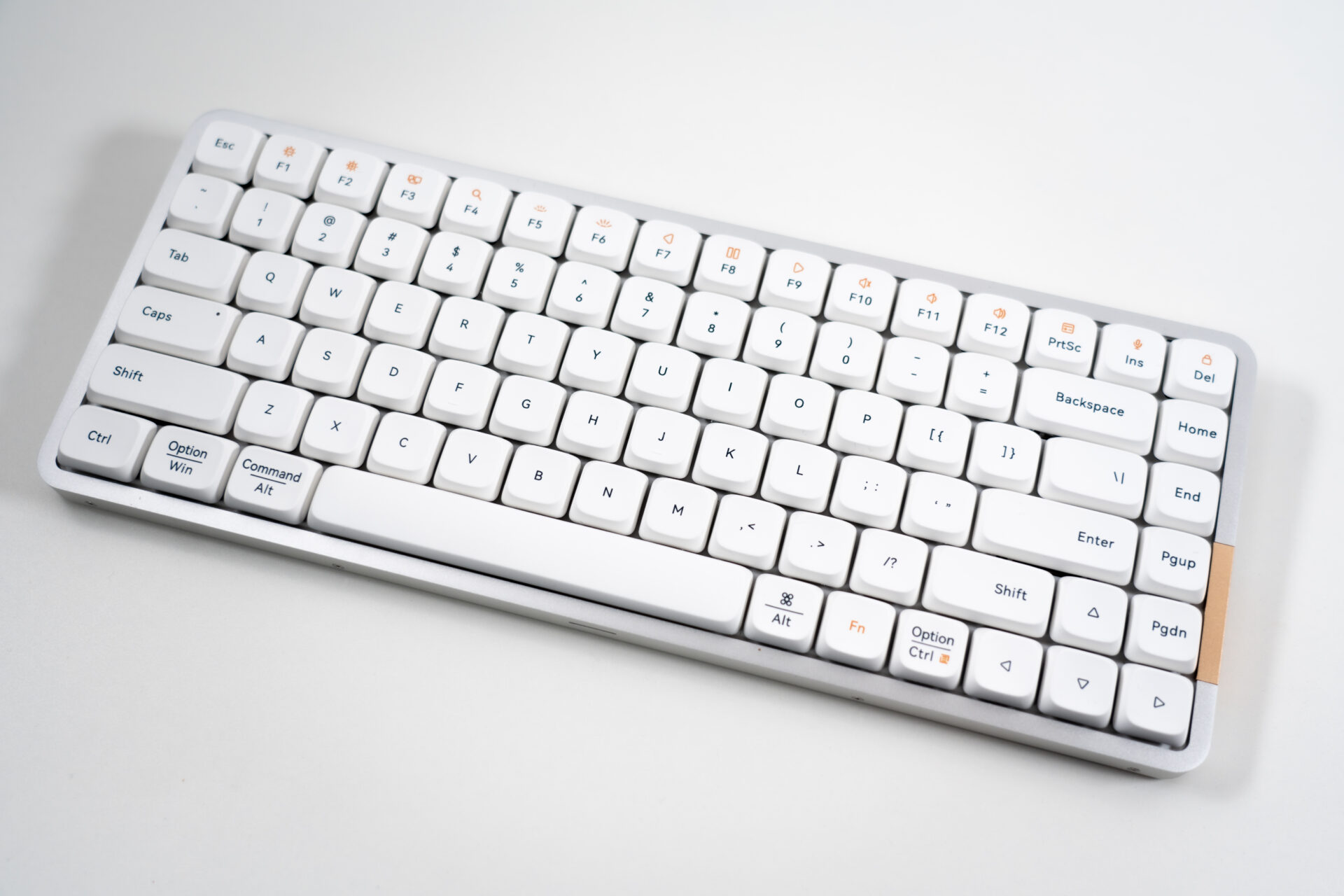 Lofree FLOW】最高のタイピング体験を約束してくれる｜ガスケット