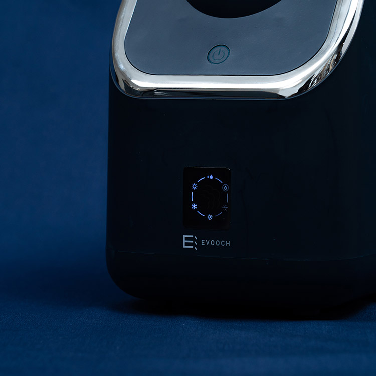 ハイブリッドフェイシャルスチーマー EVH-FC04 | EVOOCH(エボーク)