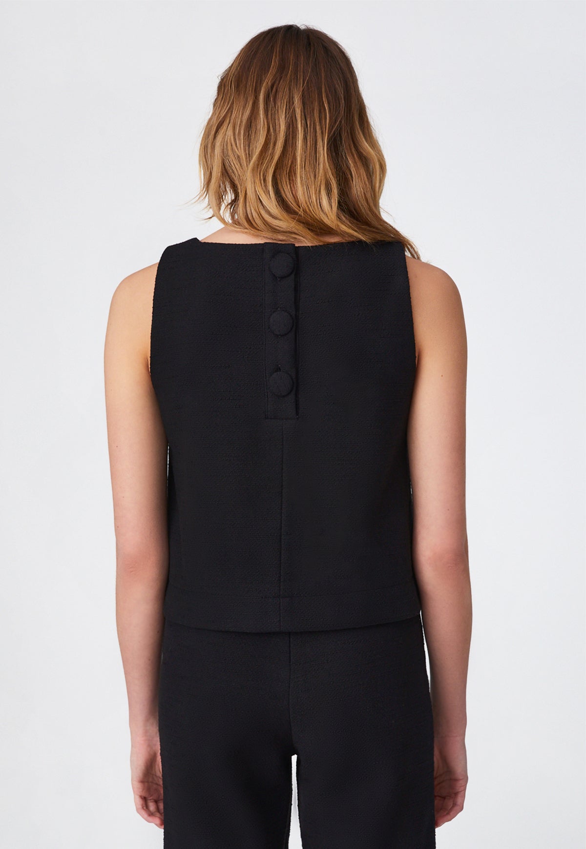 THE SLEEVELESS SHIFT TOP in BLACK TEXTURED COTTON – Lisa Marie