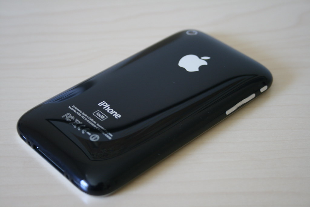 iPhone 3GS 16GB Black (Back) | My new iPhone 3GS which I pic… | Flickr