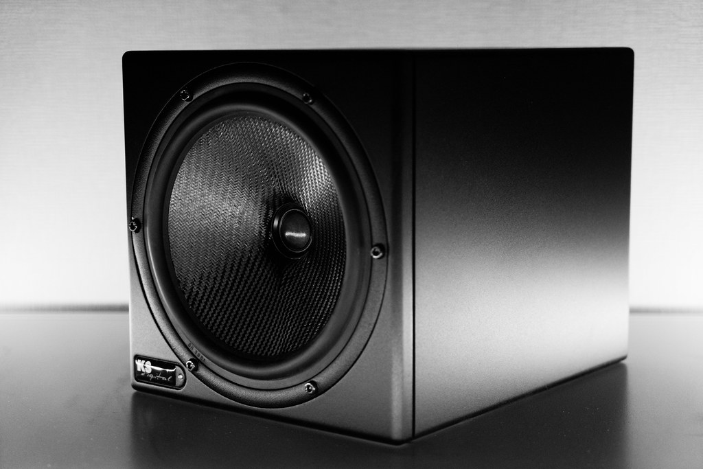 KS Digital COAX C8は重低音から繊細な超高音域まで完璧 – Akihiko