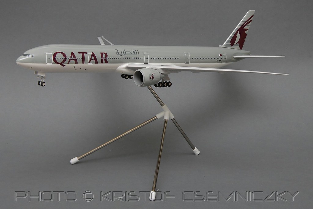 Qatar Airways Boeing 777-300ER 1:200 | Qatar Airways Boeing … | Flickr