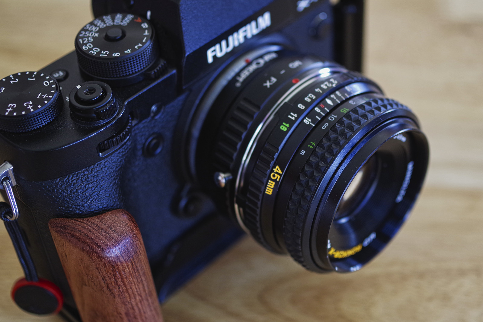 Minolta MD Rokkor-X 45mm f2 (Minolta MD-mount) - PentaxForums.com