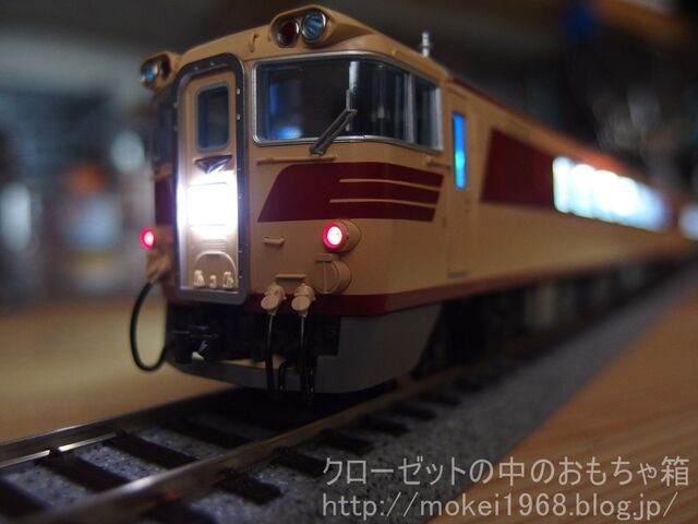 KATO HO キハ82 特急型気動車 自作テープLED室内灯取り付け