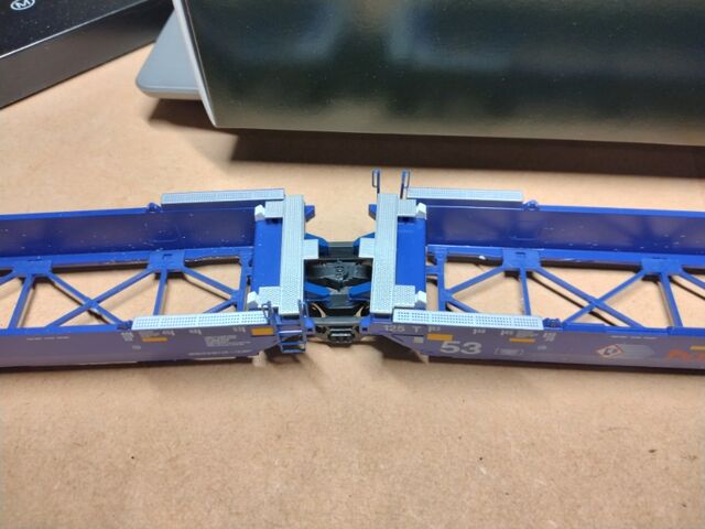 KATO HO Gunderson MAXI-IV ダブルスタックカー : クローゼットの中の