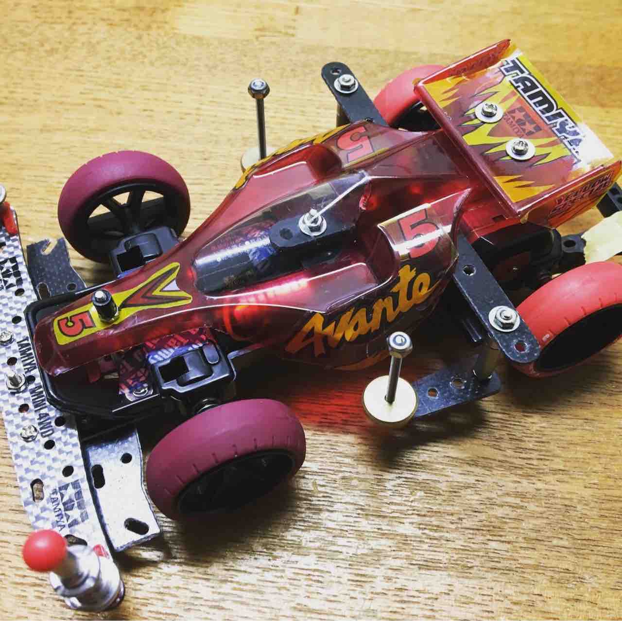 ミニ四駆ブログ タイプ3シャーシ大径ペラタイヤ : 子育て＆ミニ四駆の