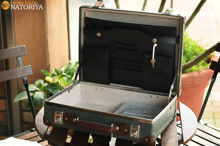 グローブ・トロッター16インチスリムアタッシュ : NATORIYAのブログ