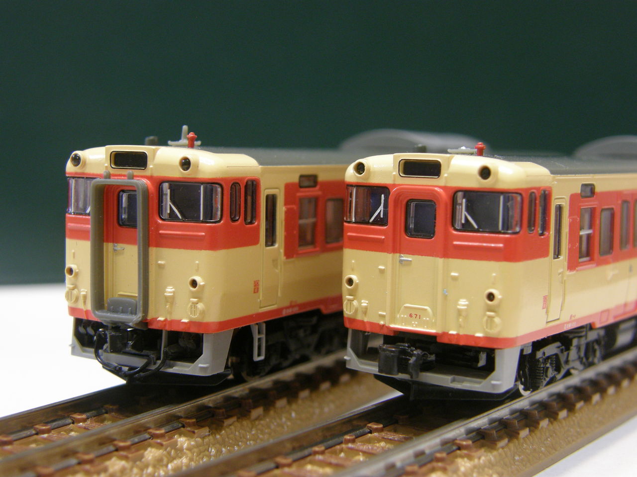マイクロエース 「キハ66・67系 ディーゼルカー 復活国鉄色」 : エヌゲ