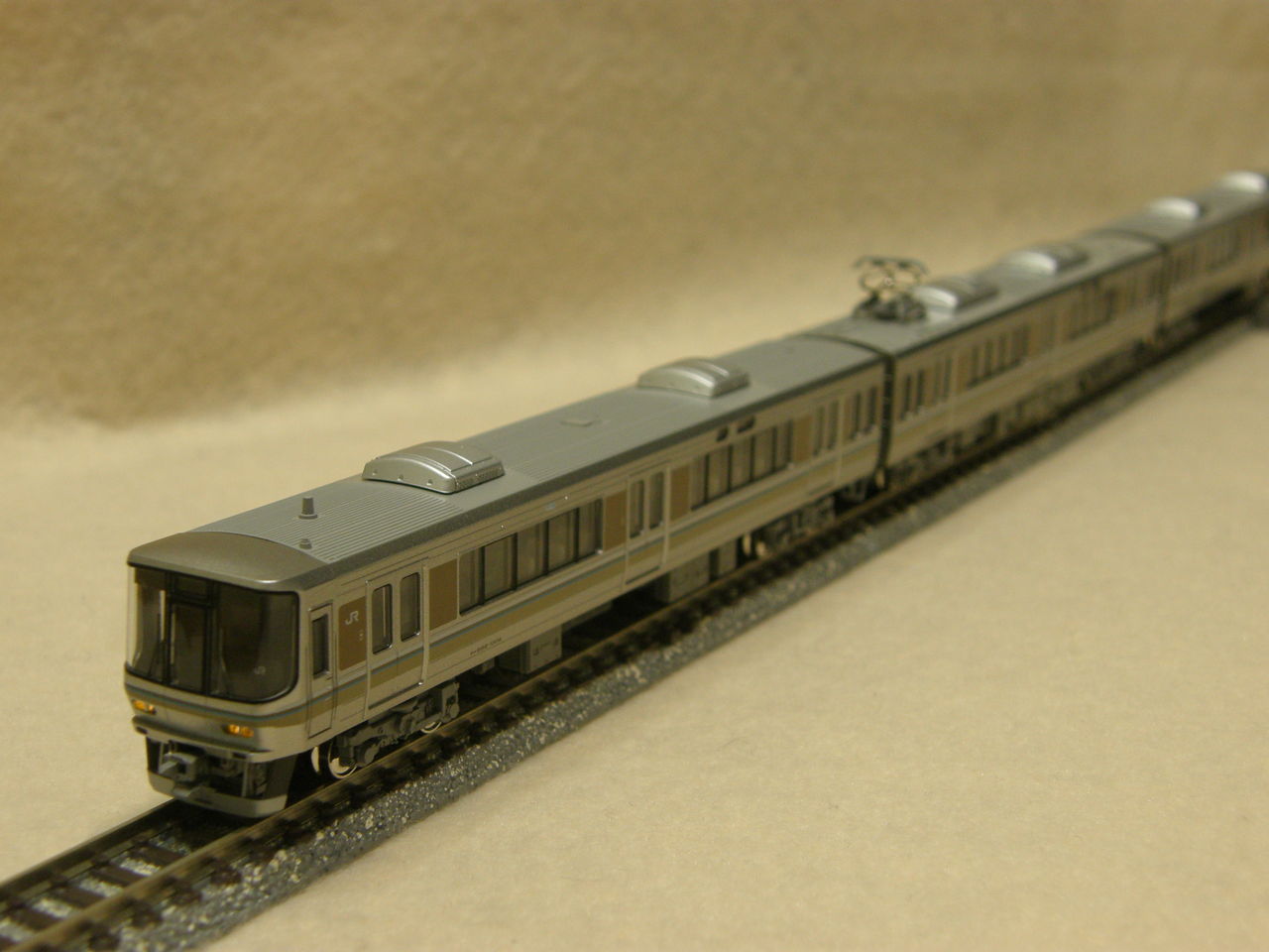 KATO 10-388 223-1000 基本セット KATO 10-388 223系1000番台電車 4両