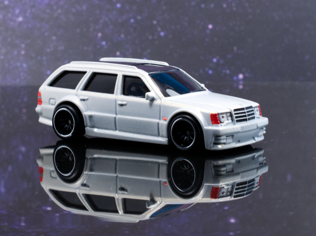 レビュー ホットウィール ブールバード メルセデス・ベンツ E36 AMG