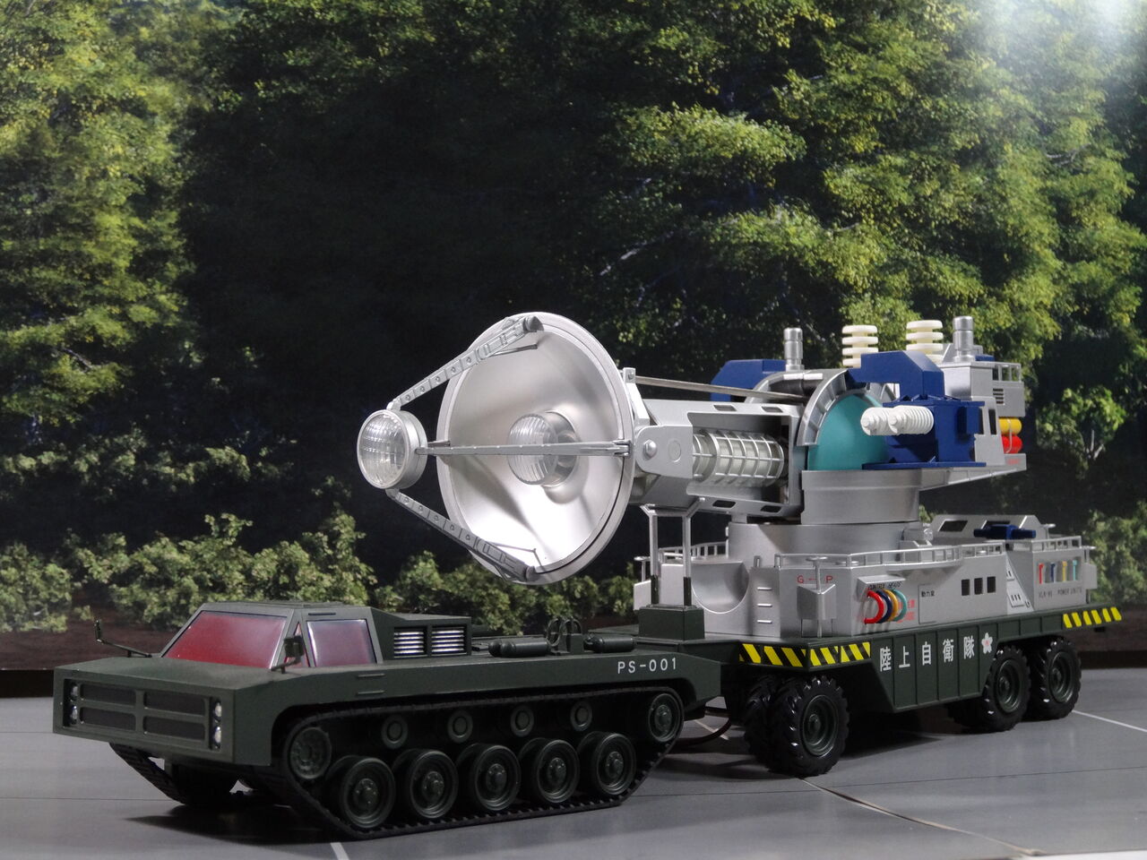 66式メーサー殺獣光線車～サンダ対ガイラ～ 1／48モデル彩色済み