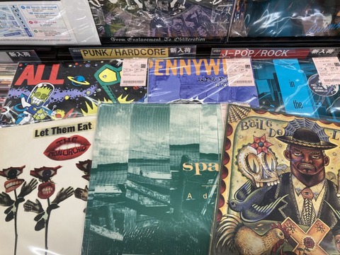 11/1(土) PUNK中古レコード新入荷情報】70's～現行バンドまで