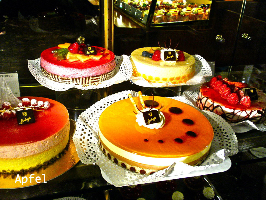 Moderne Schweizer Konditorei〈現代スイス菓子のすべて Moderne