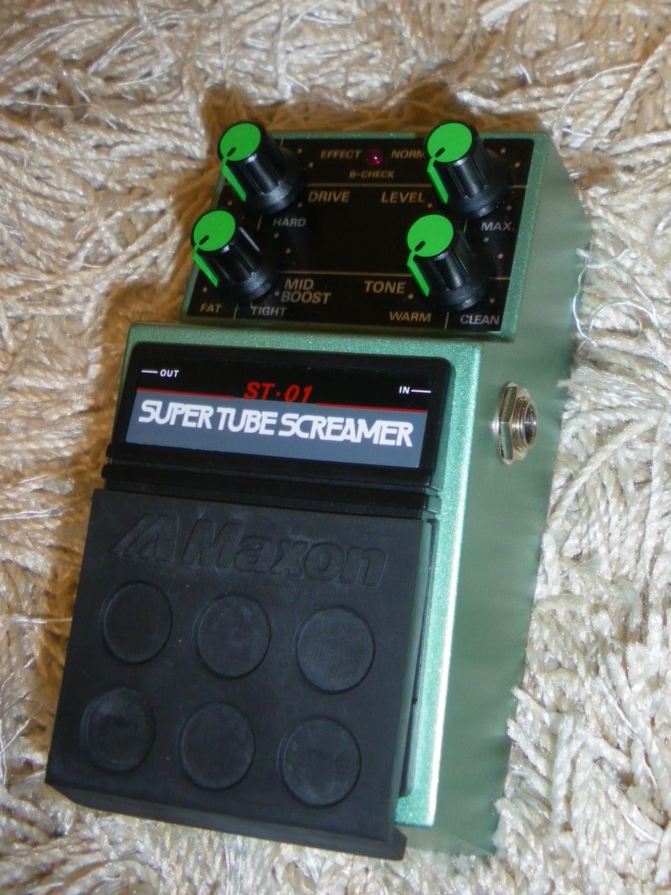 ST-01 SUPER TUBE SCREAMER（Maxon） : 四人冗語