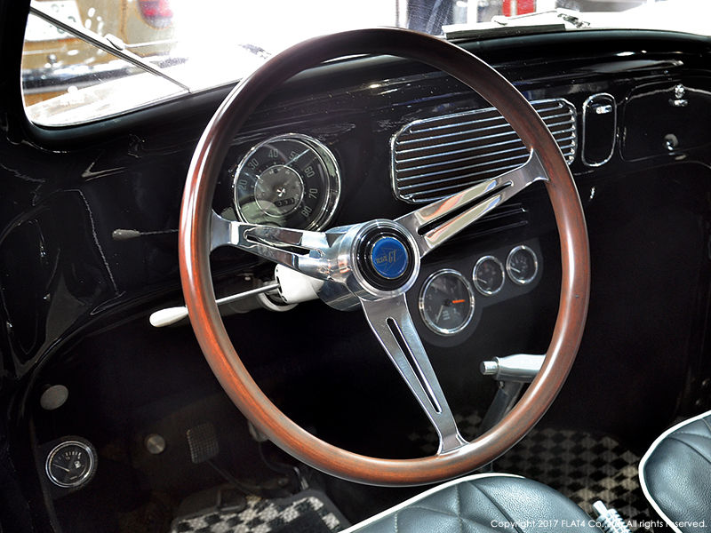 □CUSTOM STEERING WHEELS!! : Today's FLAT4