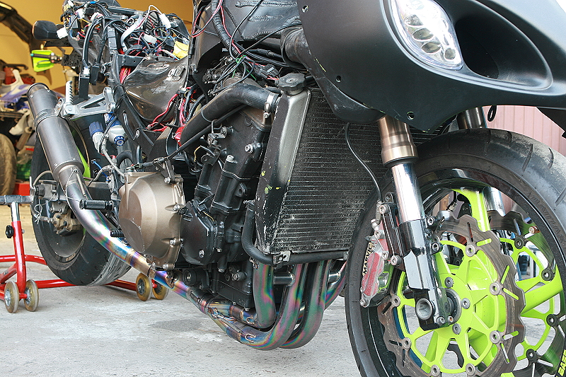ZX12R 脱エンジン作業 : SECRET BASE RACING